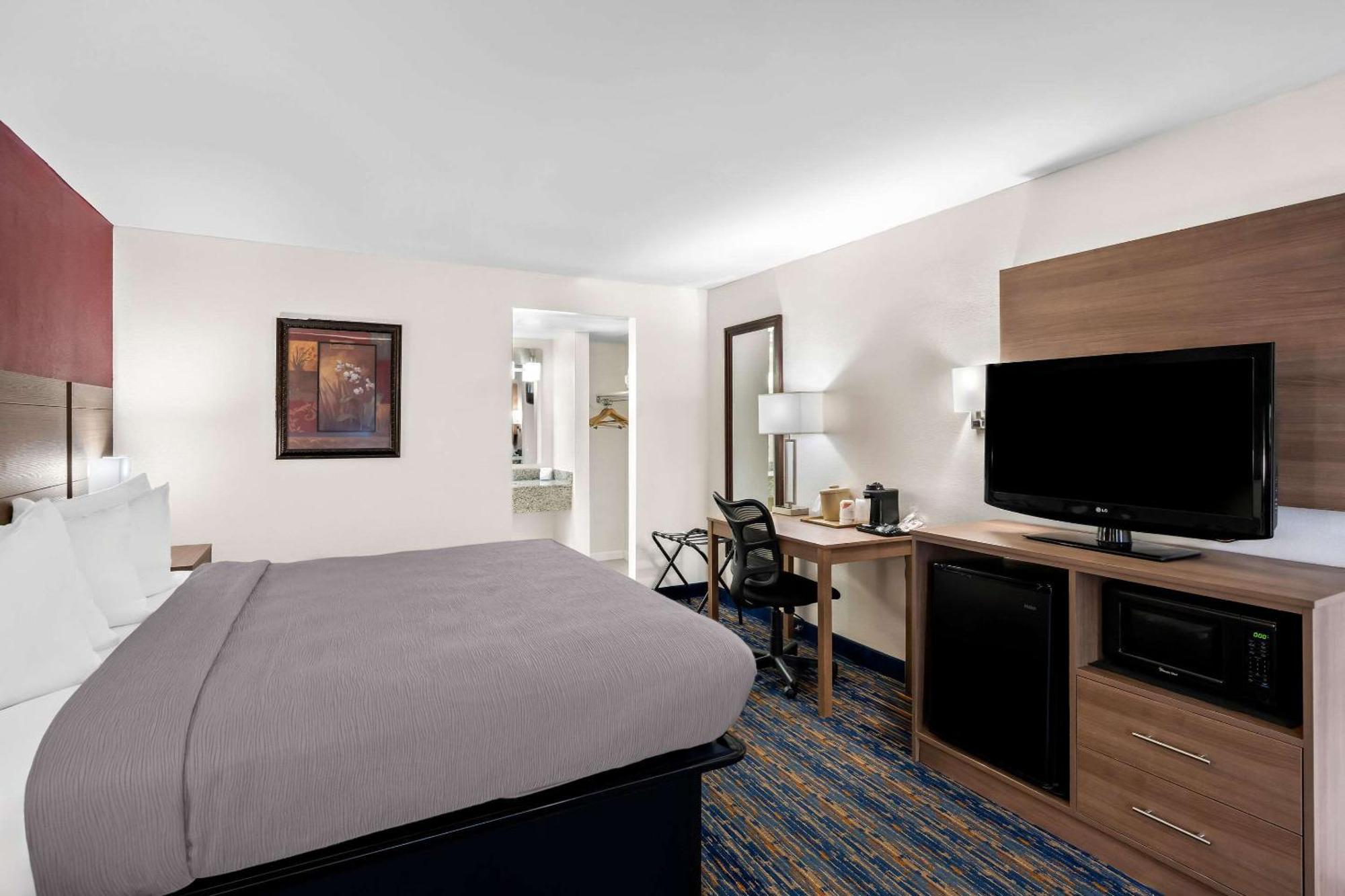 Quality Inn Luray Exterior photo